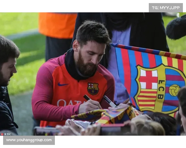 霍伊伦即将接受那不勒斯体检 大批球迷现场等候支持